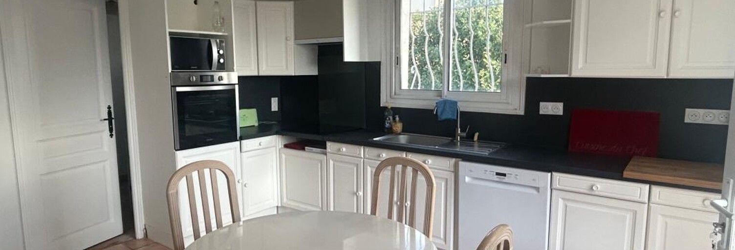 Maison 4 Pièces 125 m² à louer à Générac (30510)