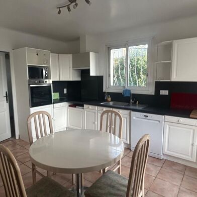 Maison 4 pièces 1250 €