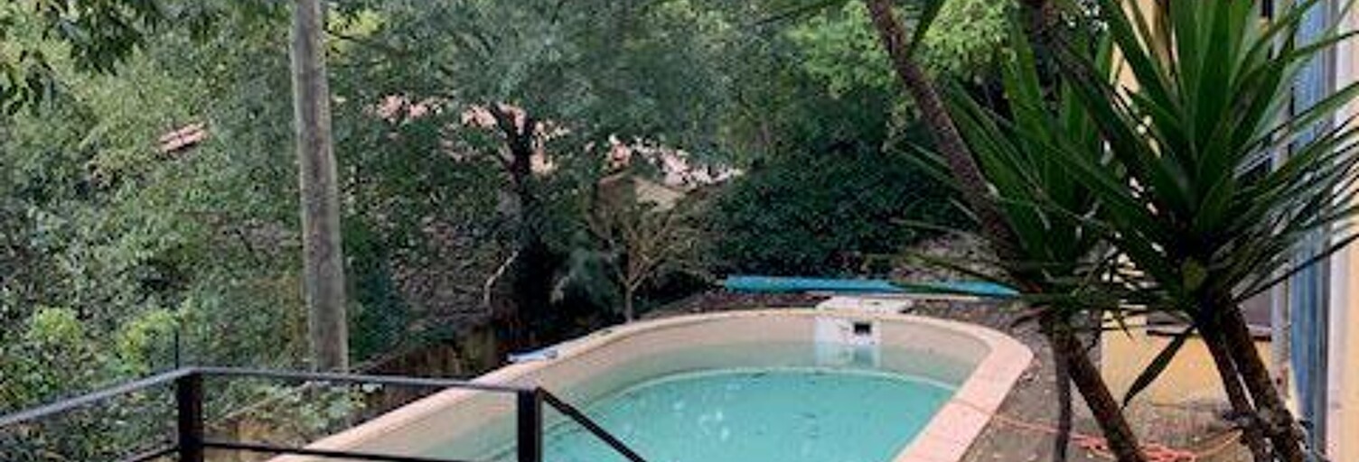 Maison 6 Pièces 175 m² à louer à Nîmes (30900)