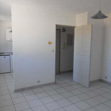 Appartement 1 pièces 403 €