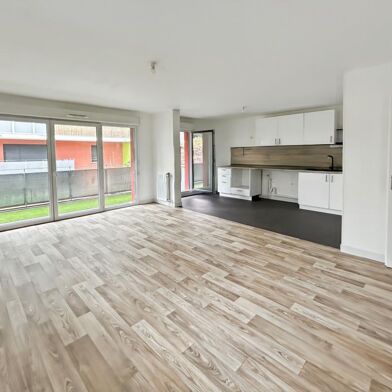 Appartement 4 pièces 235400 €