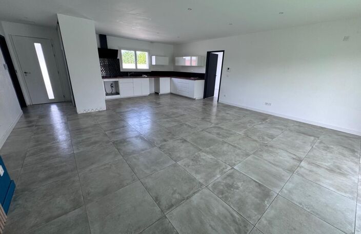 Maison plain-pied 4 chambres – Piscine chauffée – Pool house – Longages centre — photo 3