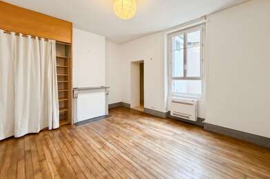 Appartement 3 pièces 729 €