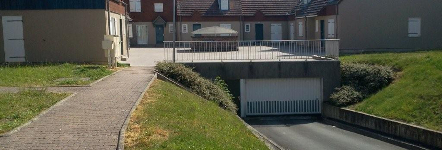 Maison 4 Pièces 81 m² à louer à Vatan (36150)