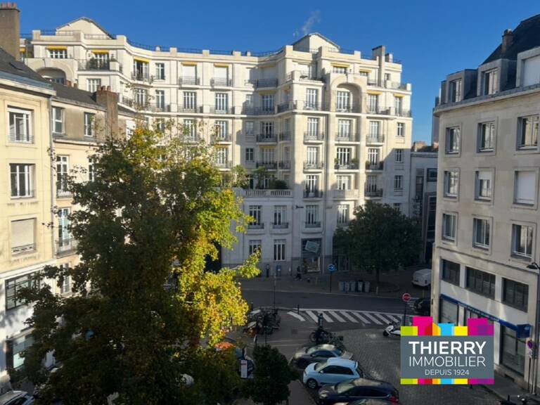 PLACE LADMIRAULT — photo 1