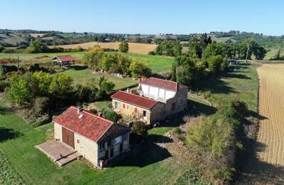 Dpt Gers (32), à vendre proche de LUPIAC- Ensemble de 3 maisons -  P6 de 187 m² - Terrain de 29366  m2 — photo du bien