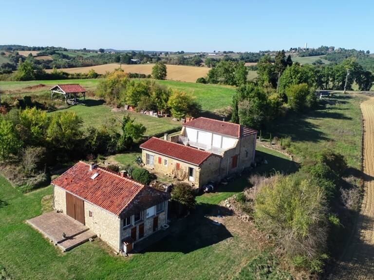 Dpt Gers (32), à vendre proche de LUPIAC- Ensemble de 3 maisons -  P6 de 187 m² - Terrain de 29366  m2 — photo 1