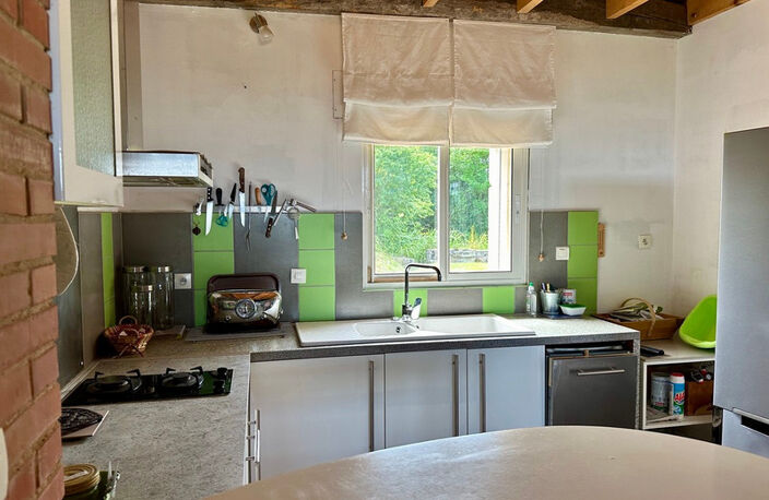 Dpt Gers (32), à vendre proche de LUPIAC- Ensemble de 3 maisons -  P6 de 187 m² - Terrain de 29366  m2 — photo 4