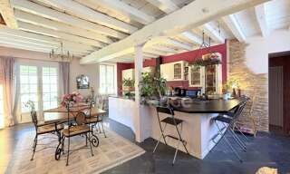 Maison 5 Pièces 218 m² à vendre à Bransat (03500)