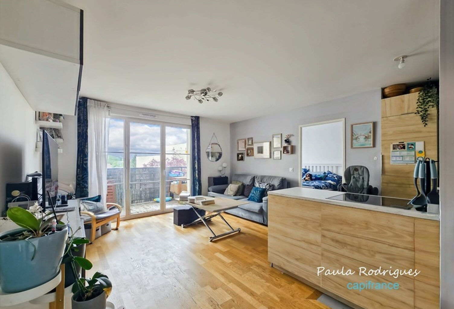 Appartement T4 à vendre, 4 pièces, 1 balcon, 1 parking en sous-sol, 1 cave, accès PMR - PLAISIR (78370) — photo 1