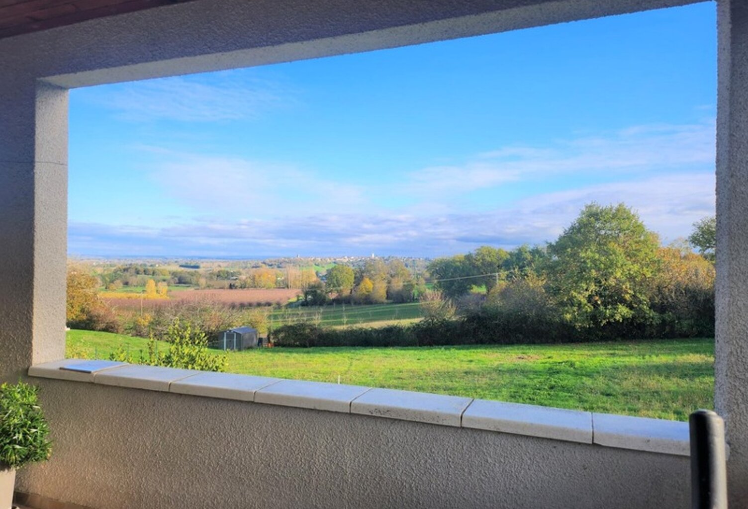 Maison sur sous-sol - avec vue - Terrain - à vendre 5 pièces proche de CASTILLONNES (47) — photo 1