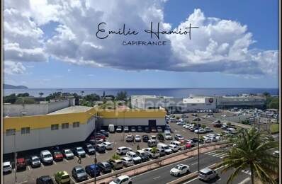 À LOUER – Local professionnel avec vue mer – Fort-de-France, Batelière (Immeuble Le Panorama) — photo du bien