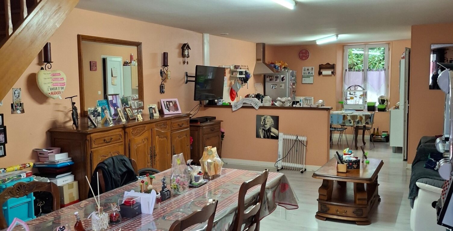 Immeuble de rapport à MONTIERS SUR SAULX (55) — photo 1