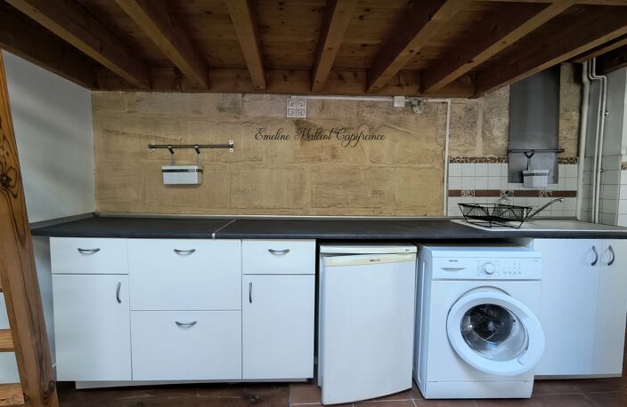 Bordeaux – T2 atypique dernier étage – 48,6 m² au sol – 169 000 € — photo 3