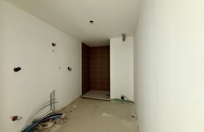 PONT L'ABBE (29)- Les Arcades : 2 pièces avec espace extérieur au cœur du centre-ville — photo 5