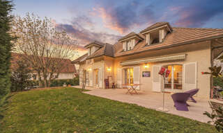 Maison 7 Pièces 265 m² à vendre à Prévessin-Moëns (01280)