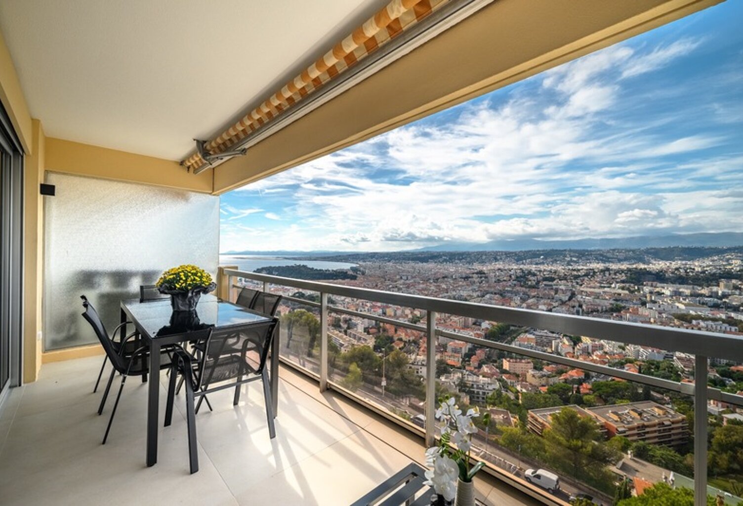 Appartement à vendre 3 pièces NICE - MONT BORON DERNIER ETAGE (06) — photo 1