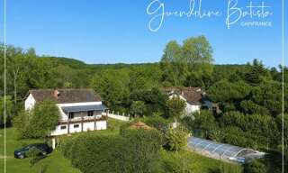 Maison 10 Pièces 240 m² à vendre à Montcaret (24230)