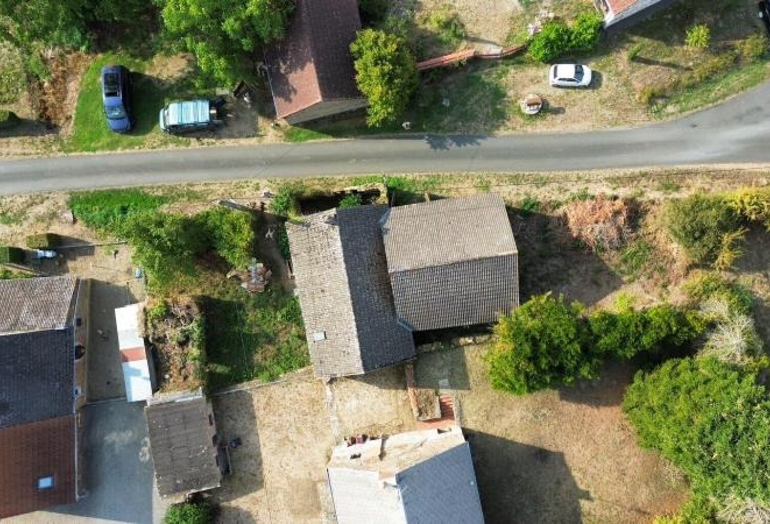Authentique maison en pierres 180 m² - Investisseurs ou amoureux de rénovation - LIGNEROLLES (36) — photo 1