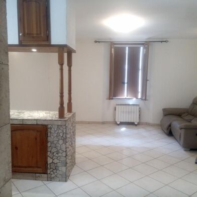 Appartement 2 pièces 590 €