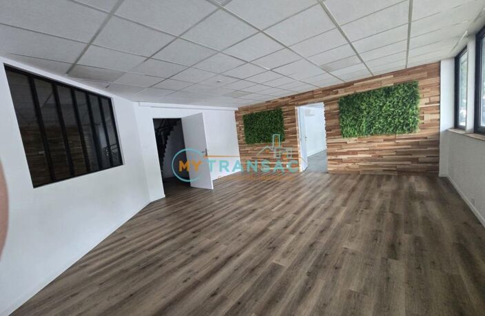 My transac vous propose à la location des locaux d'activité sur la commune de Chelles — photo 3