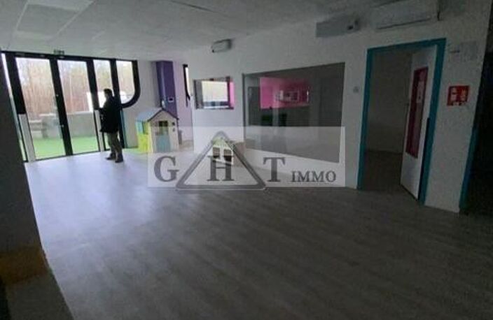 BUREAUX — photo 2