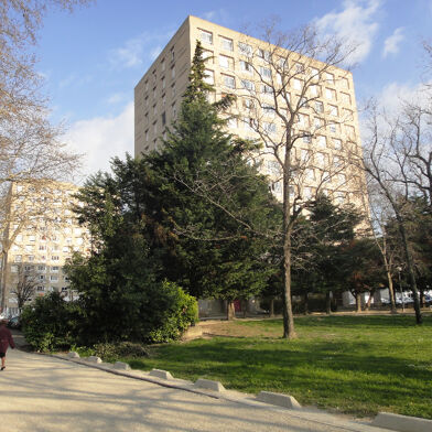 Appartement 1 pièces 377 €