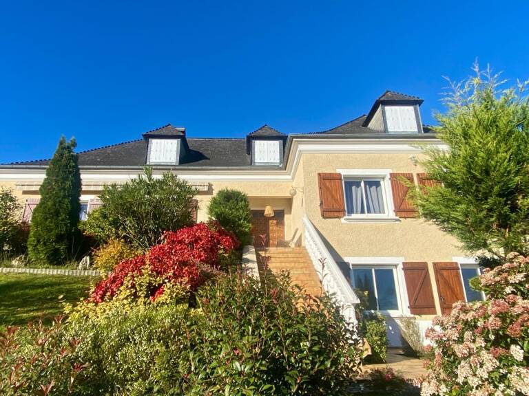 Maison À Vendre — photo 1