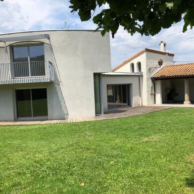 Maison 4 pièces 1540 €