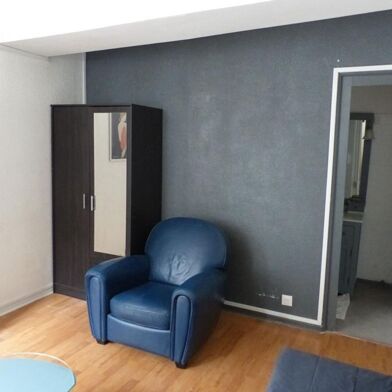 Appartement 1 pièces 345 €