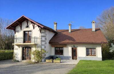 Maison individuelle de 9 pièces, 223 m2 habitables sur parcelle de 679 m2 — photo du bien