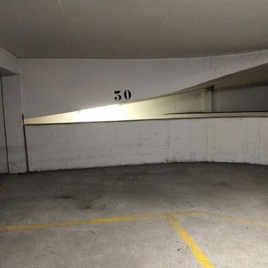 Garage  25000 €