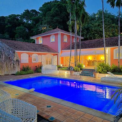 Maison 5 pièces 746000 €