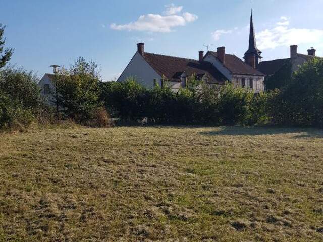 Terrain La Cour Marigny 1 313  m2 — photo du bien