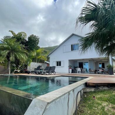 Maison 6 pièces 1058940 €