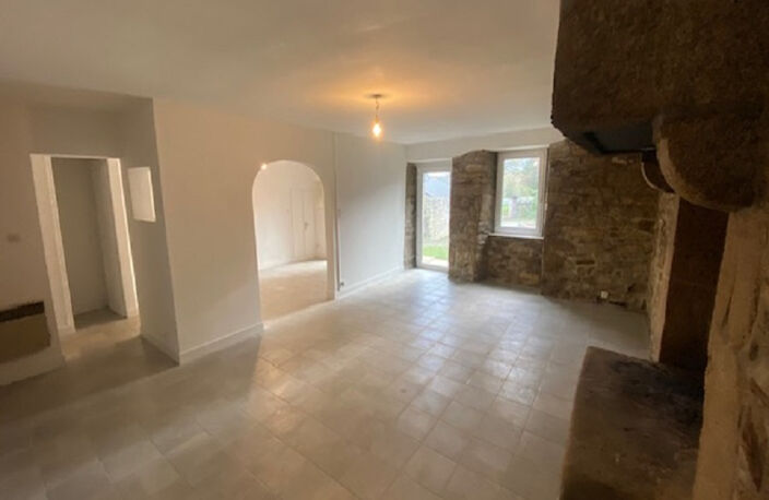 Maison de village  de  1693  5 pièce(s) 88 m2 PEAULE — photo 5