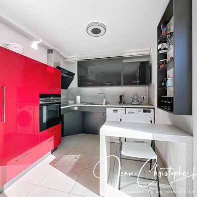 Appartement 3 pièces 205000 €