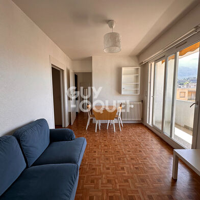 Appartement 2 pièces 722 €