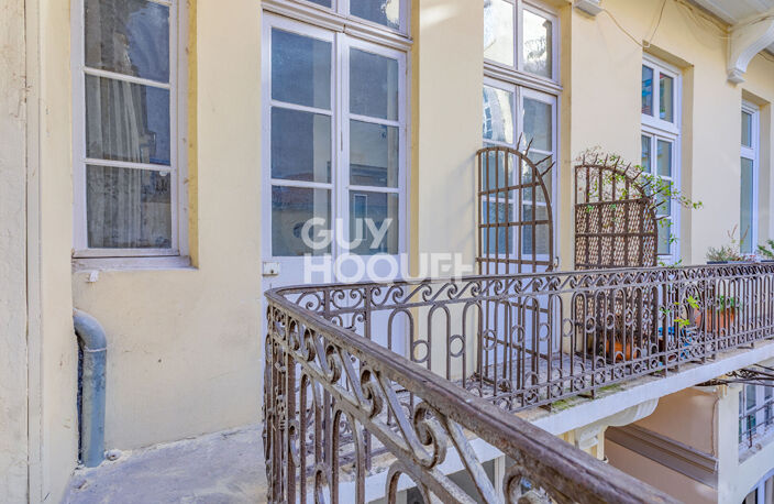 LYON 2 AUGUSTE COMTE SALA - T3 bis -72 m2 - Balcon — photo 2