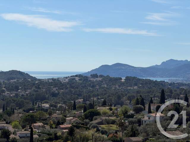 Maison 5 pièces 90 m² à Mougins — photo du bien