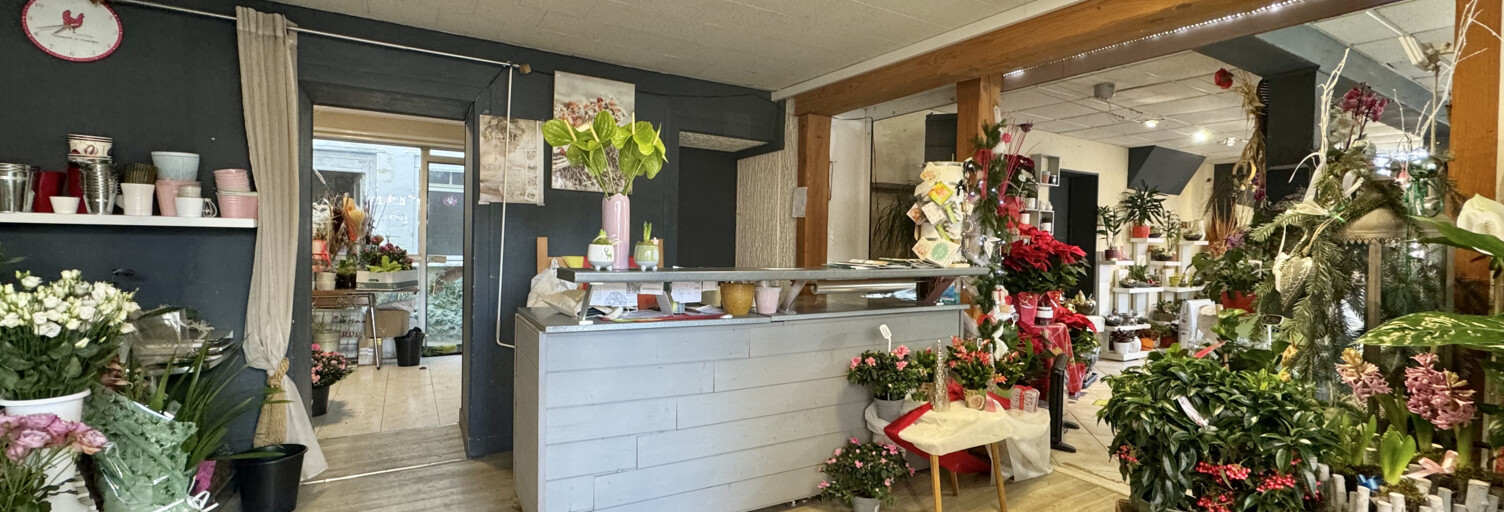 Commerce  100 m² à vendre à Jarnac (16200)