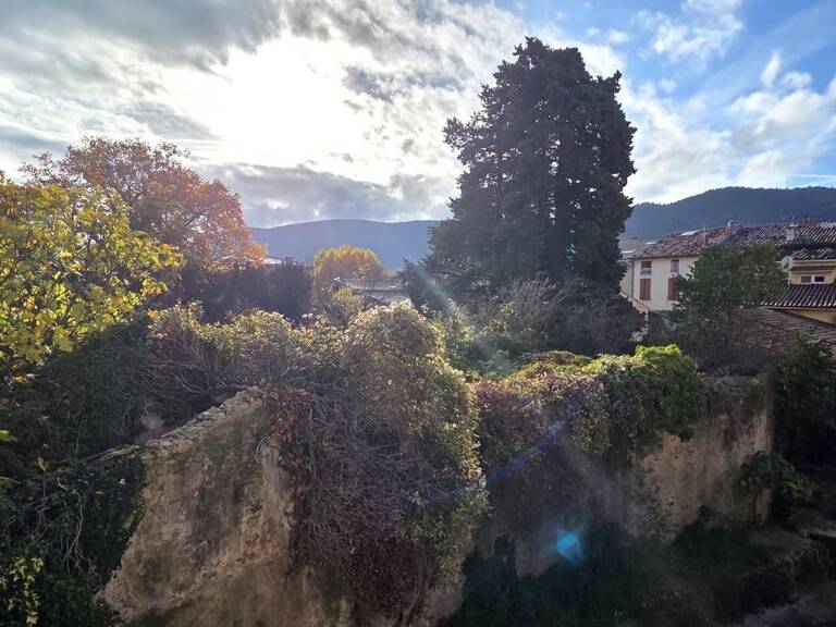 Appartement type 4 de 106 m² avec grande terrasse — photo 1