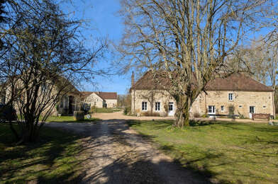 Maison 10 pièces 945000 €