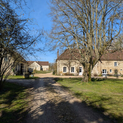 Maison 10 pièces 945000 €