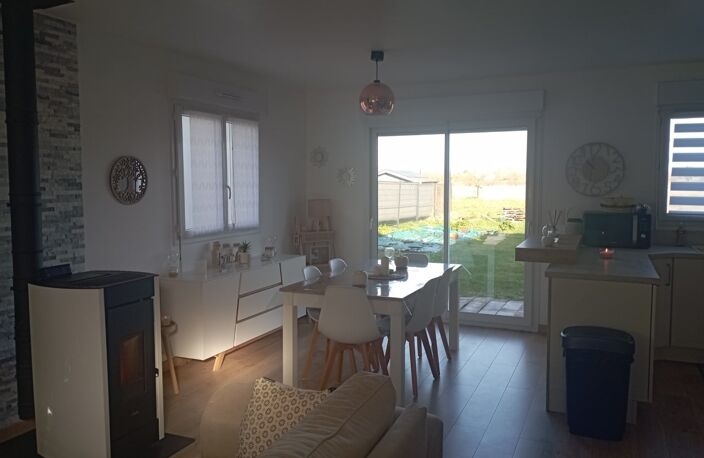 Maison neuve 5 Pièces secteur Maxent — photo 3