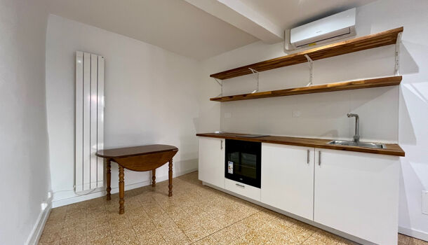 Maison de Village  2 pièces  à louer Claira 66530