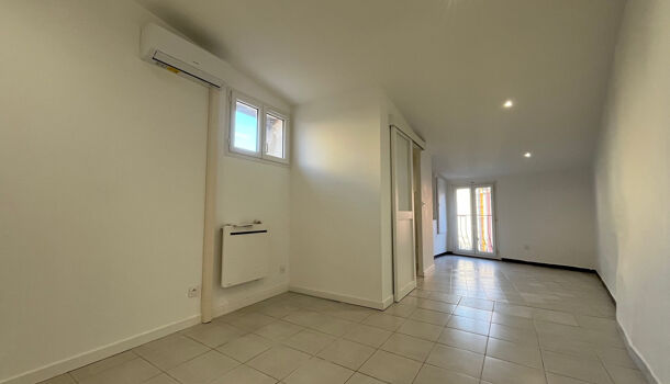 Maison de Village  2 pièces  à louer Claira 66530