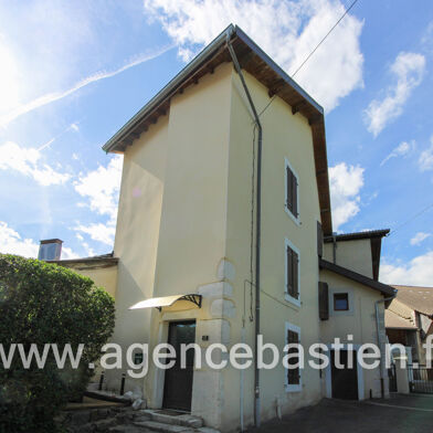 Maison 5 pièces 2800 €