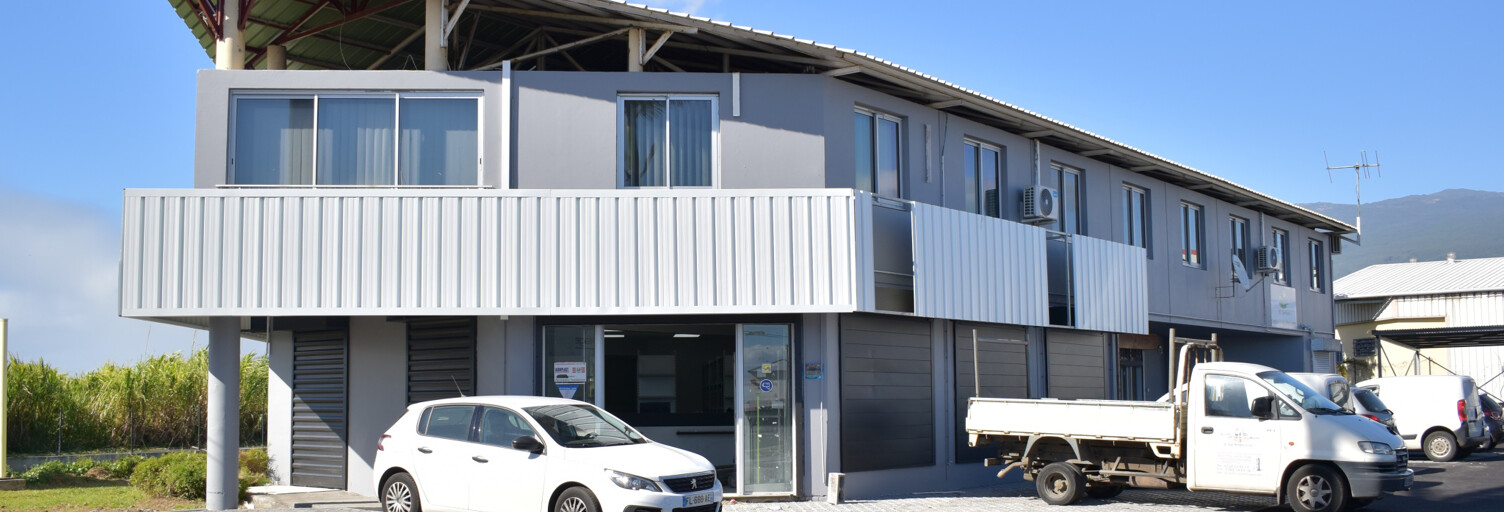 Commerce  40 m² à louer à Saint-Benoît (97470)