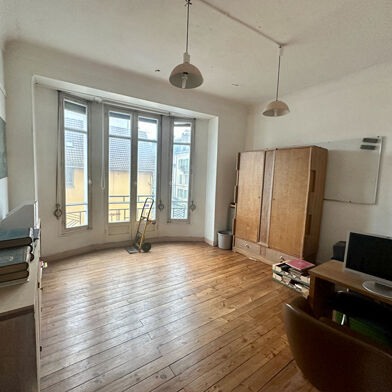 Bureau 4 pièces 130500 €